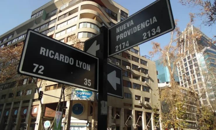 Escasez de locales premium impulsa demanda en vías secundarias de Providencia