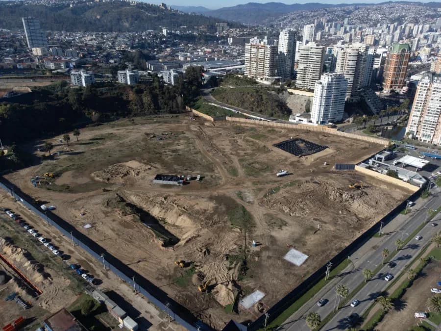 Las Salinas, entre la regeneración y la memoria